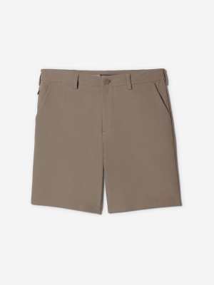 Sun Day Red 9" Dynam Woven Short Shadow | FD2790584